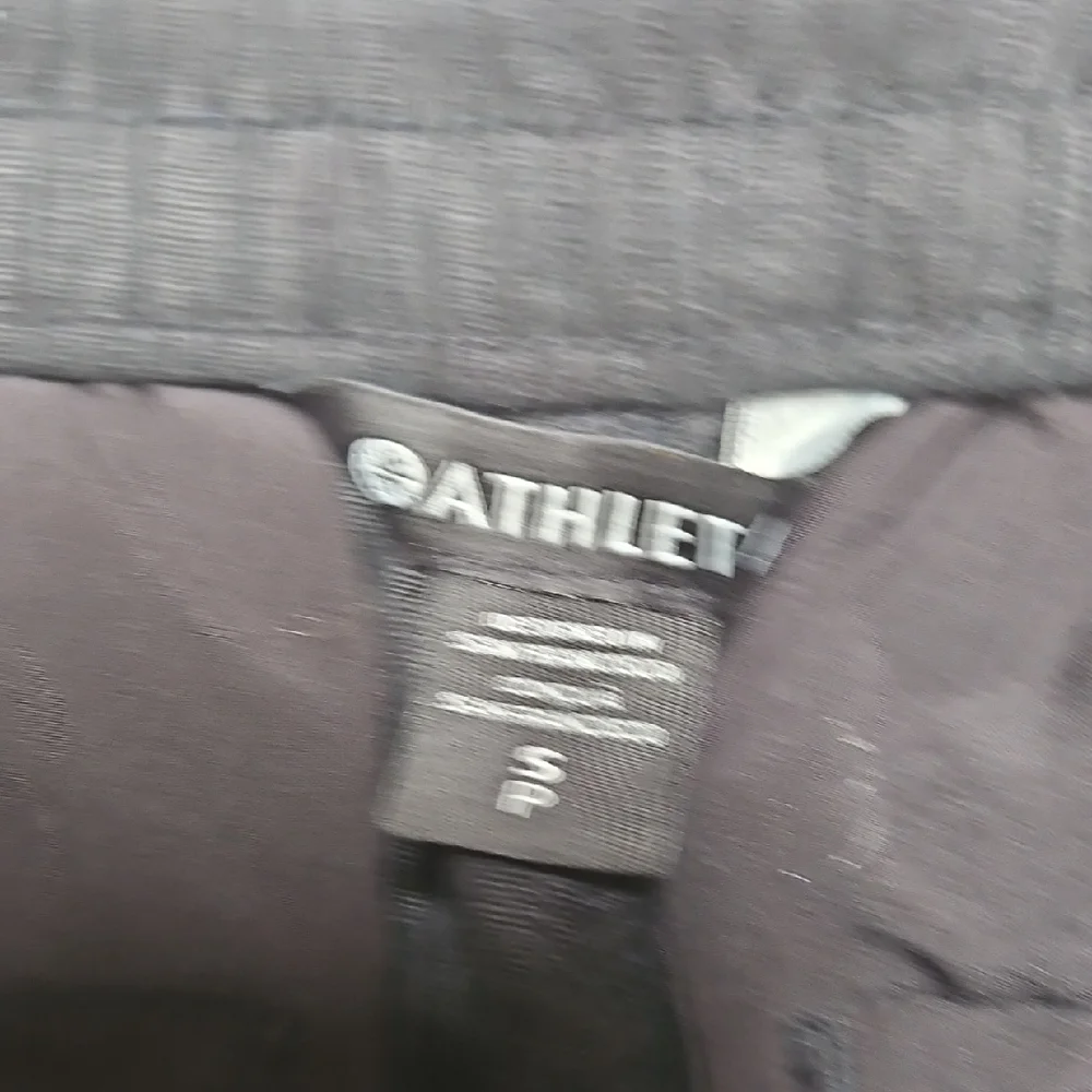 Black Jogger Sweatpants with Elastic Cuffs - Picture 5 of 6